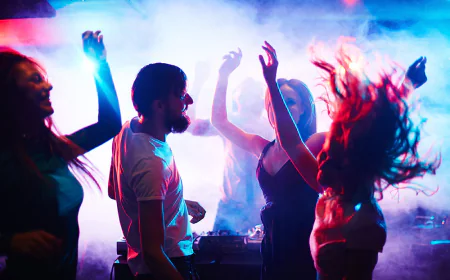 Enchanting Evenings: Top Pubs in Jaipur for a Romantic Night Out