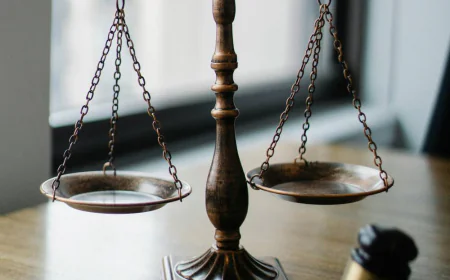 What Makes the Best Commercial Law Attorneys Stand Out?