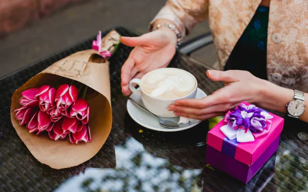 What Are the Best Anniversary Gifts for Mum and Dad to Celebrate Together