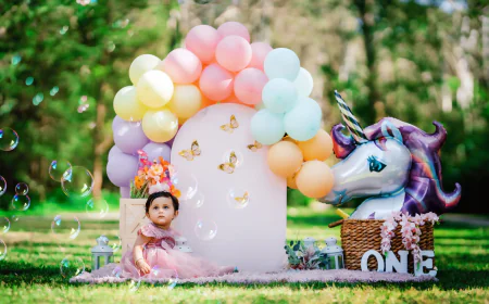 Cake Smashing Photography in Sydney | Fun First Birthday Photo Sessions