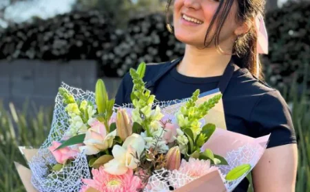 Fresh Flowers in Melbourne: A Blooming Expression of Joy