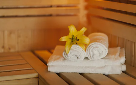 What’s the Difference Between Infrared Saunas Services and Red Light Therapy and Why Combine Them?