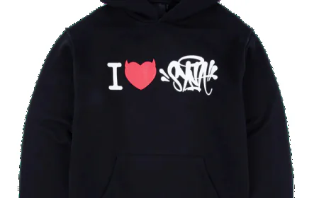 Syna World Clothing