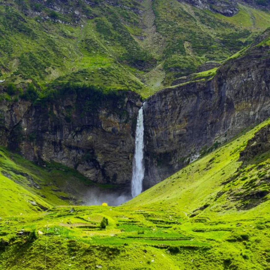 Spiti Valley Packages MakeMyTrip – Your Gateway to the Himalayan Wonderland