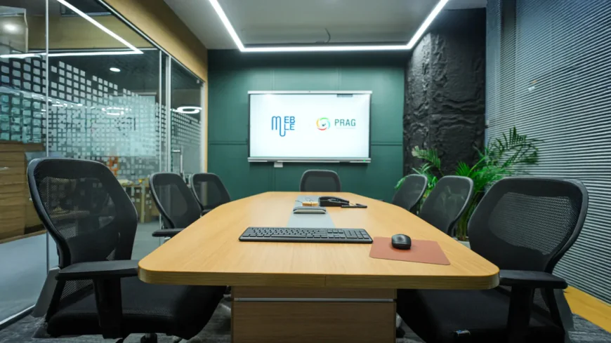 Crafting Productivity: A Guide to Office Furniture Manufacturers and Essential Features