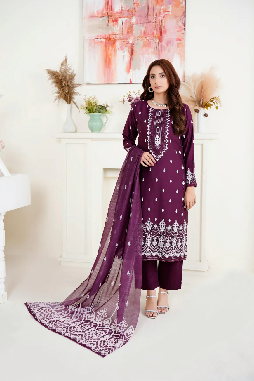 Affordable Luxury: Explore Bin Saeed USA Ready-to-Wear Dresses