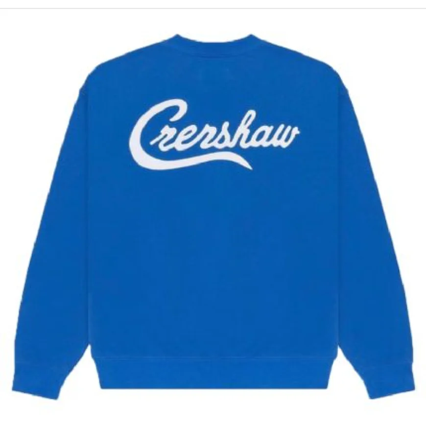 Cozy Essential Hoodie for All Seasons Wear