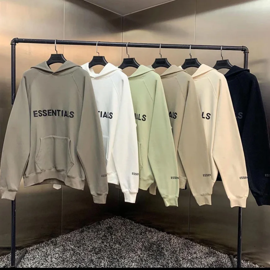 The Timeless Appeal of the Essentials Hoodie – Signature Oversized Fit