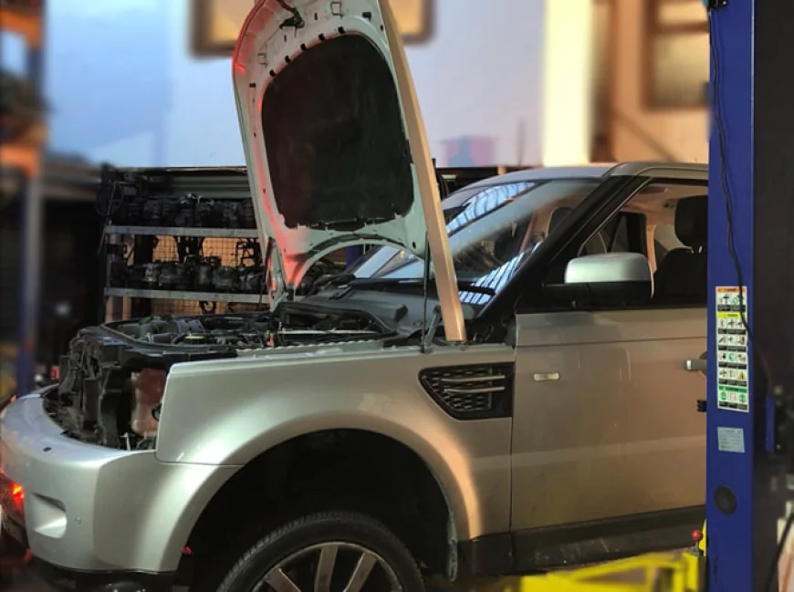 How Does a Land Rover Engine Deliver Power and Reliability