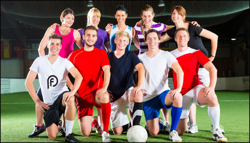 Differences Between an Official Football Jersey and a Replica Jersey