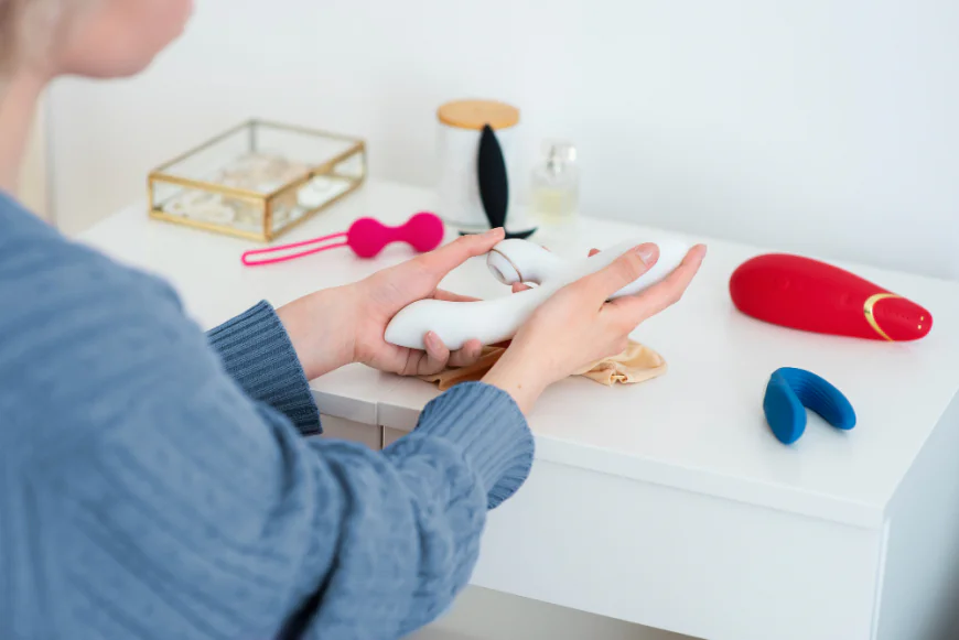 Adult Toys For Beginners: What to Know Before You Try