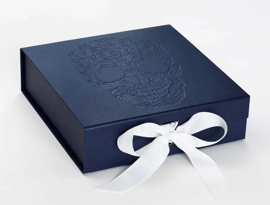 Elevate Your Presents with Deluxe Gift Boxes