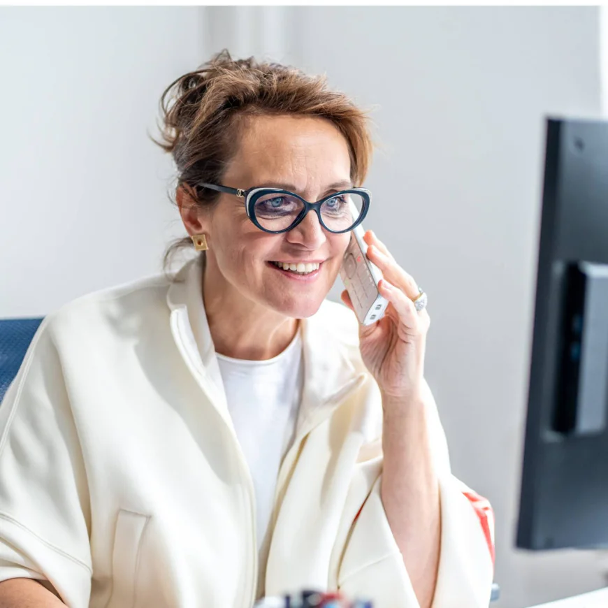 Welche Kinderärzte bieten Hausbesuche und Notfallversorgung am Wochenende an?