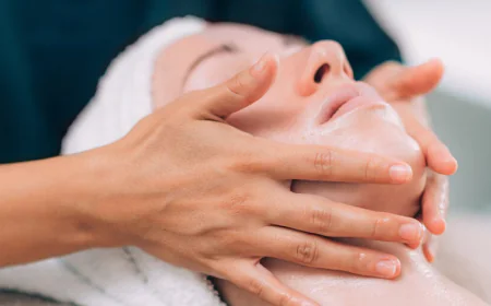 Why Get a Deep Cleansing Facial with Extraction