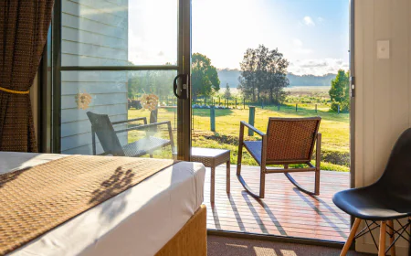 Top Brisbane Winery Accommodation for a Relaxing Wine-Filled Getaway