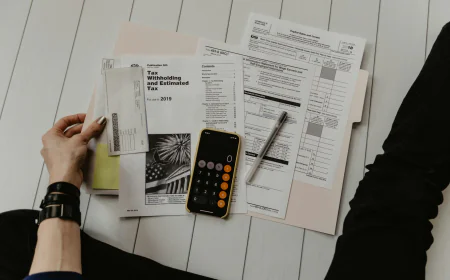 Insurance Broker vs. Financial Advisor: Who Should You Hire?