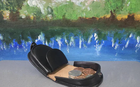 Elegant Organization: Leather Coin Purses for Modern Life