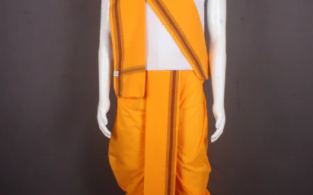 Why Handloom Dhotis Are the Future of Sustainable Men’s Fashion