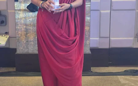 Prasha Lifestyle founder Pratibha Tiwari honoured at Tally MSME Honours 2025