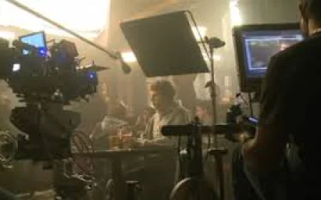 What Is the Future of the Movie Industry in the Digital Age?