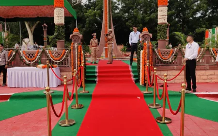 Safety and Style Combined: Premium Que Manager on Rent for VIP Zones