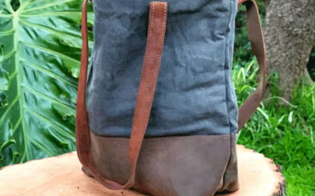 Stylish and Practical: The Charm of a Women's Leather Tote Bag