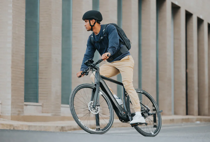 How Riders Are Embracing Tech Trends in the E-Bike Industry
