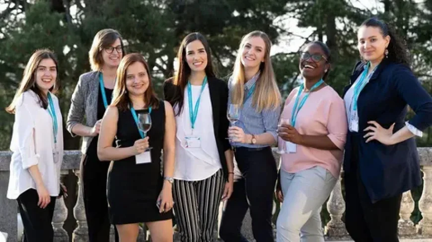 Rise & Lead: Women Leadership Program for Bold Women