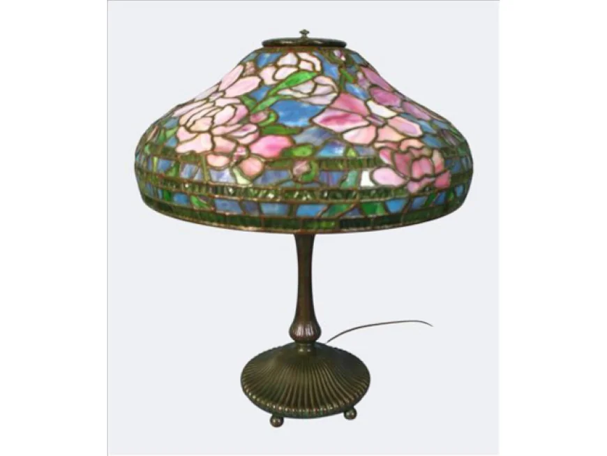 Stevens Auction Company's Premier Autumn Auction, October 18th, Features 400 Lots from Private Estates and Collections