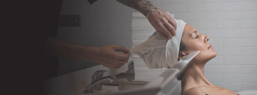 Van Spa tot Hotelkamer: Toepassingen van Wegwerphanddoeken in de Gastvrijheidssector