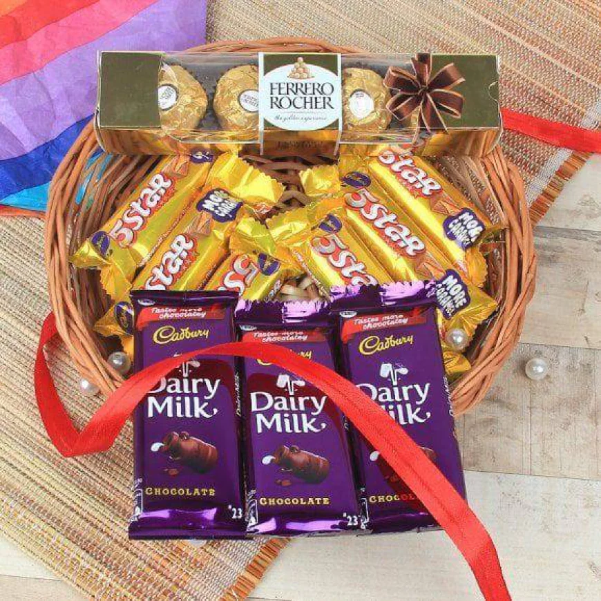 Best Diwali Gift Hampers for Family & Friends | Save More with Code YUVADIWALI20