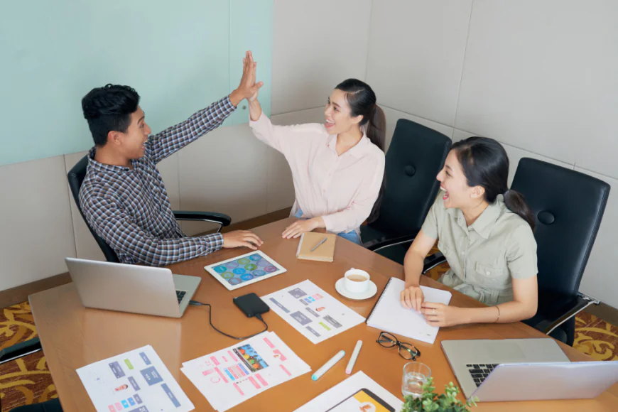 Building a Culture of Growth and Collaboration at a Creative Agency Philippines
