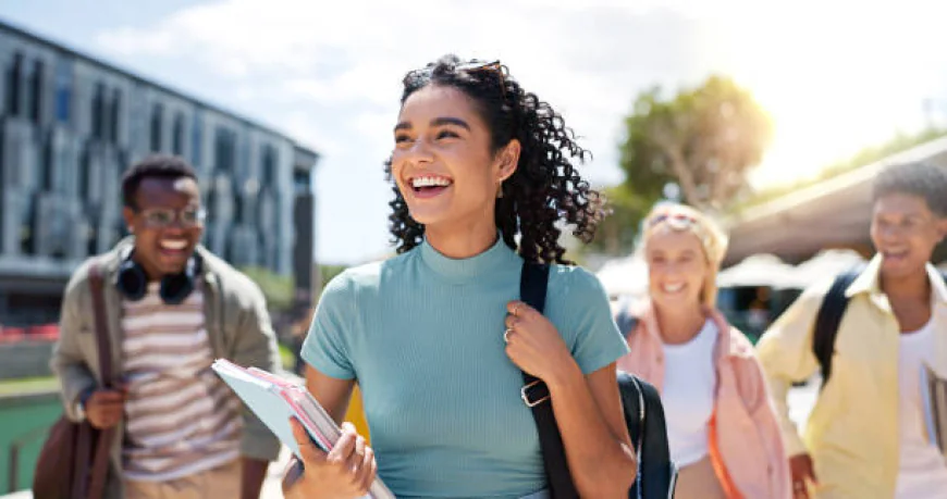 What Is Online Coursework and How Does It Work?