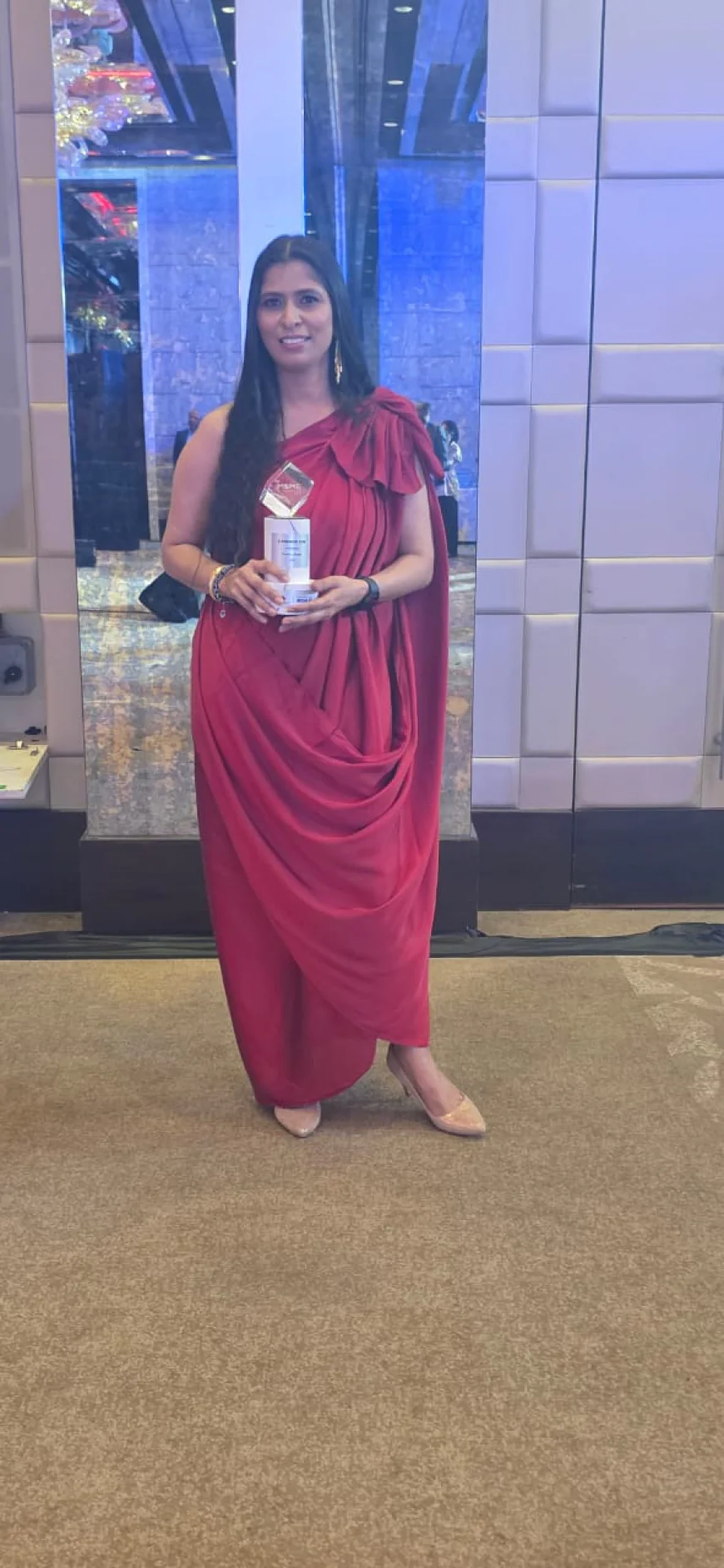 Prasha Lifestyle founder Pratibha Tiwari honoured at Tally MSME Honours 2025