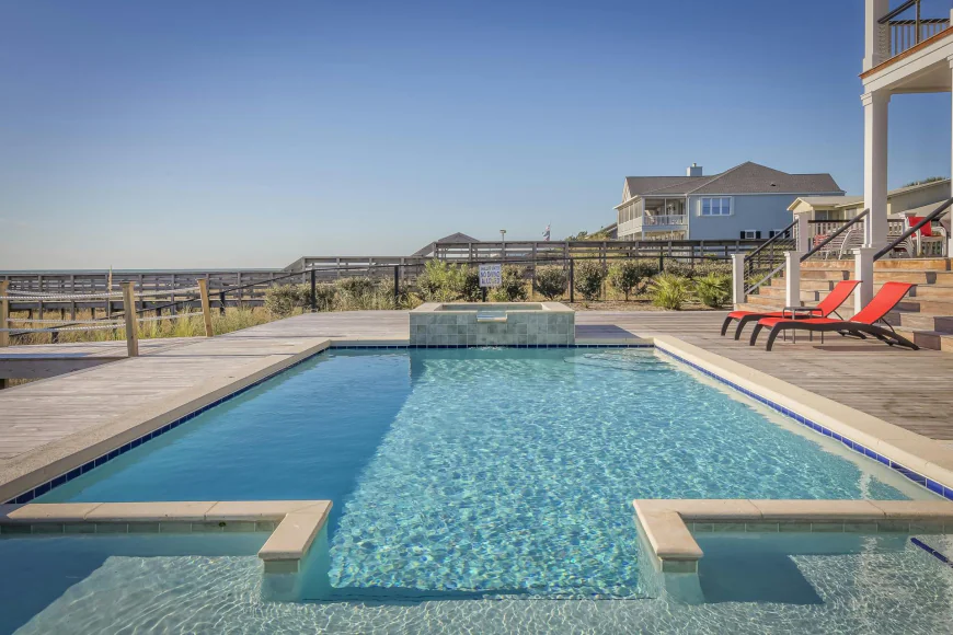 Are Custom Pools Really Worth the Hype or Just an Expensive Trend?