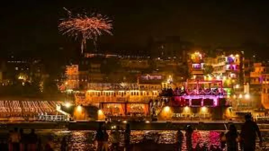 Why Dev Deepawali Boat Booking Sells Out Early Every Year