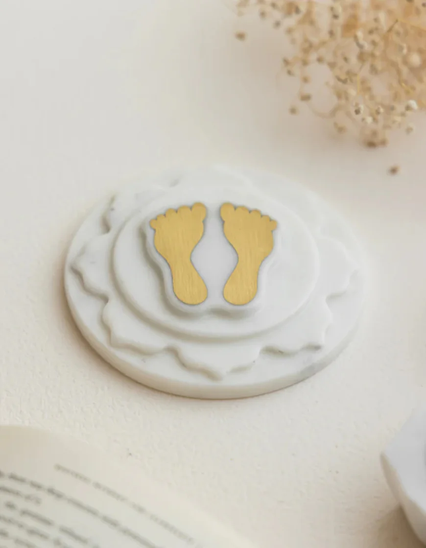 Best Gifts Under 3000 for Men That Are Stylish & Practical