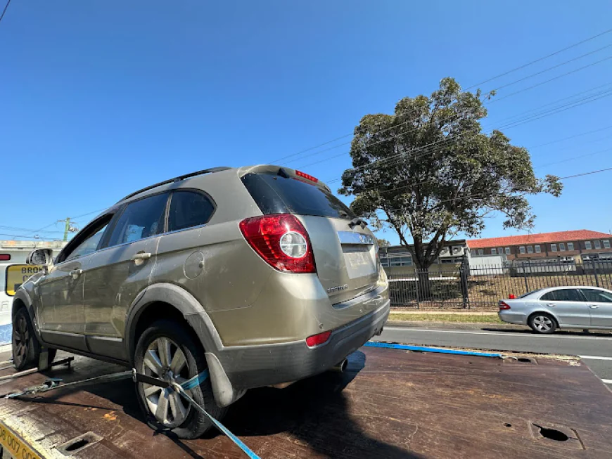 How Car Removal Sydney Makes Old Car Wrecking Simple and Quick