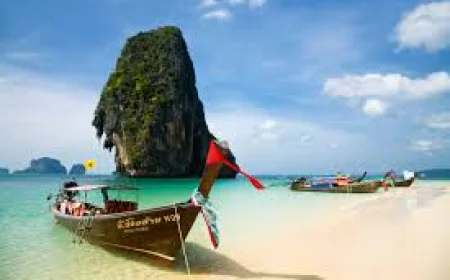 How a Pak Travel Agency Can Help You Plan the Perfect Umrah or Hajj Journey