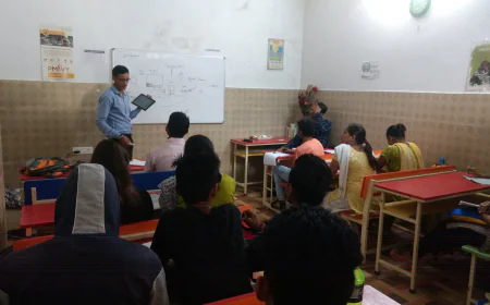 How Apprenticeship Training Bridges the Skills Gap in Modern Industries