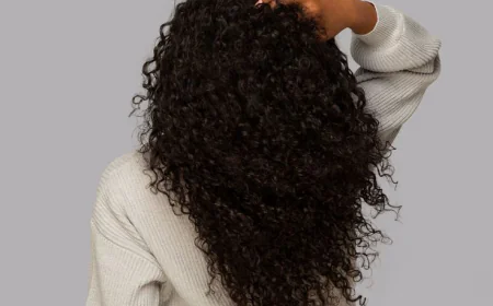 Moisture Magic: Keep Your Kinky Curly Wig Lush in Warm, Breezy Weather