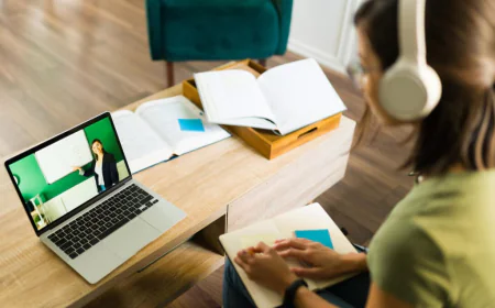 Understanding The Growing Trend Of Outsourcing Homework And Online Tests