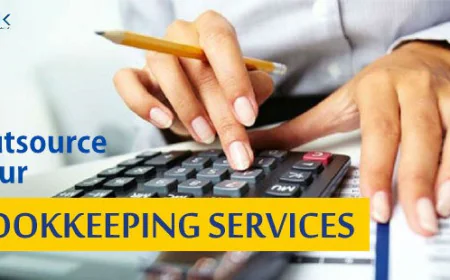 How Outsourced Bookkeeping Simplifies Compliance and Tax Preparation