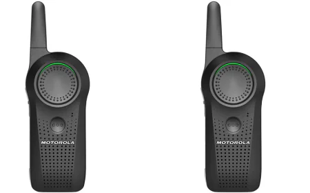 Which Industries Would Benefit From Using Hands-Free Two-Way Radios?