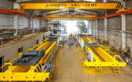 How Does an EOT Crane Help in the Construction Operations?