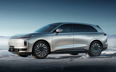 Plug Into the Future: The Electric Revolution Driving Dubai Forward