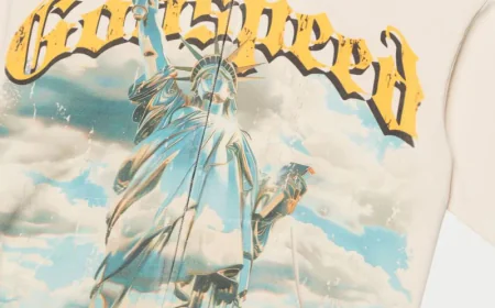 Speedform Comfort: The Hoodie Made for Movement