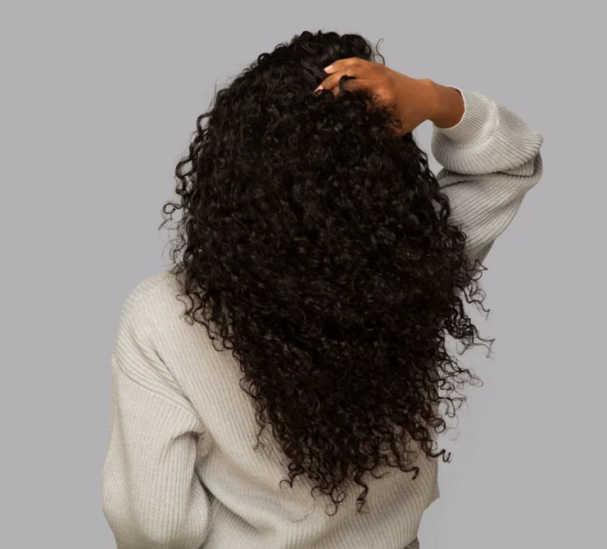 Moisture Magic: Keep Your Kinky Curly Wig Lush in Warm, Breezy Weather