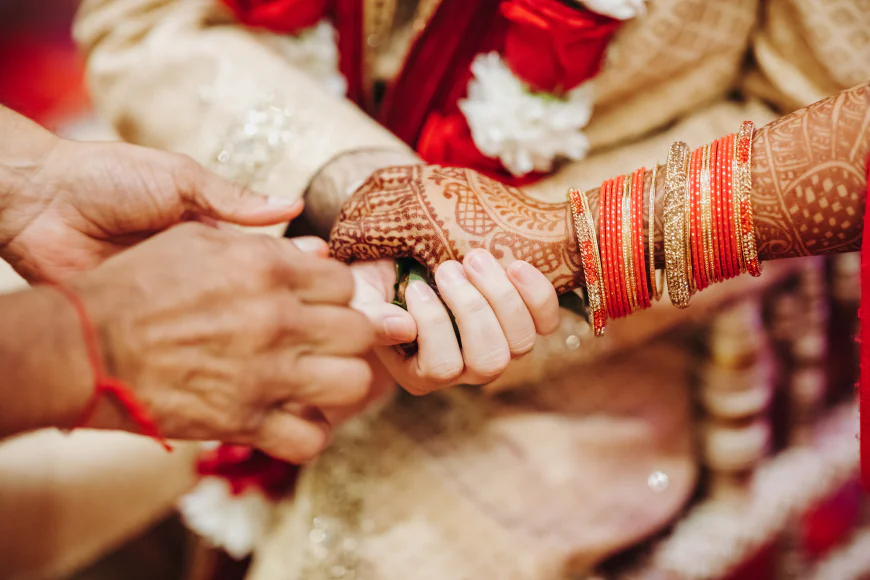 The Role of Astrology and Kundali Matching in Marathi Matrimony