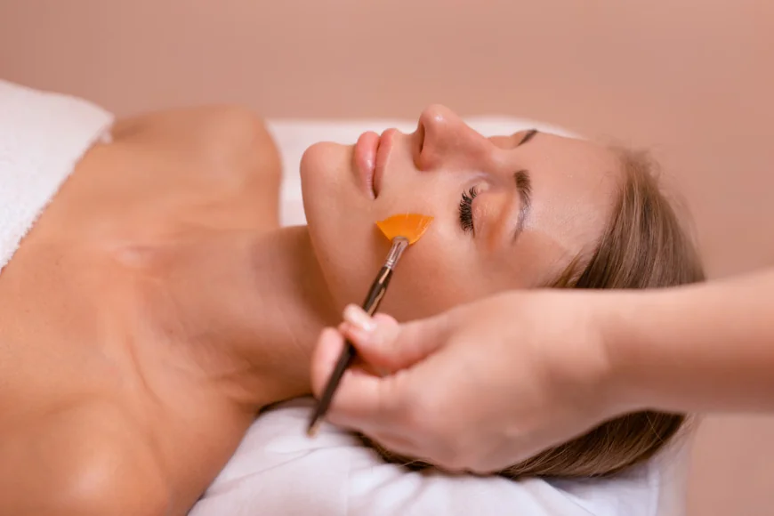 How Often Should You Get Deep Cleansing Facial in Dubai?